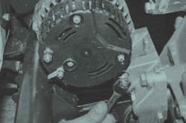 Выбор, снятие, установка и обслуживание генератора на Ладе Приоре (Lada Priora) Выбор, снятие, установка и обслуживание генератора на Ладе Приоре (Lada Priora)