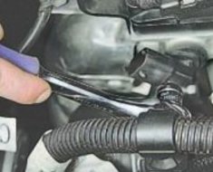 Проверка и замена датчиков системы управления двигателем на Opel Astra H (АБС и других)