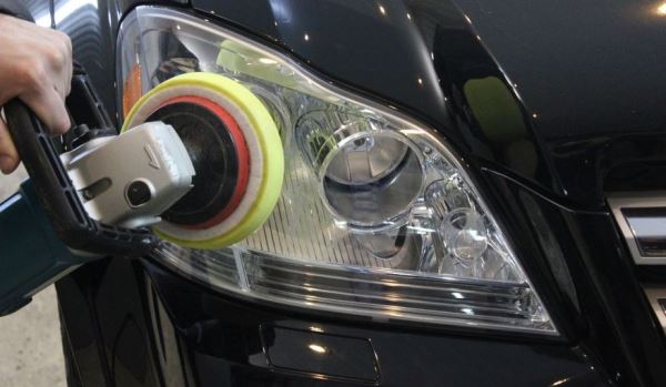3 простых способа полировки фар автомобиля своими руками, видеоинструкция 3 простых способа полировки фар автомобиля своими руками, видеоинструкция