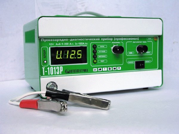 Зарядка аккумулятора автомобиля в домашних условиях: можно ли и как это сделать?