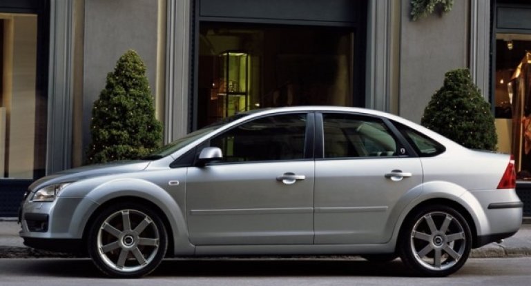 Замена датчика скорости и других систем управления двигателем Ford Focus 2 и 3