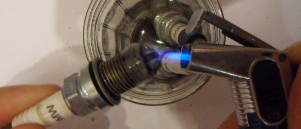 Причины нагара на свечах зажигания разного цвета, диагностика и очистка