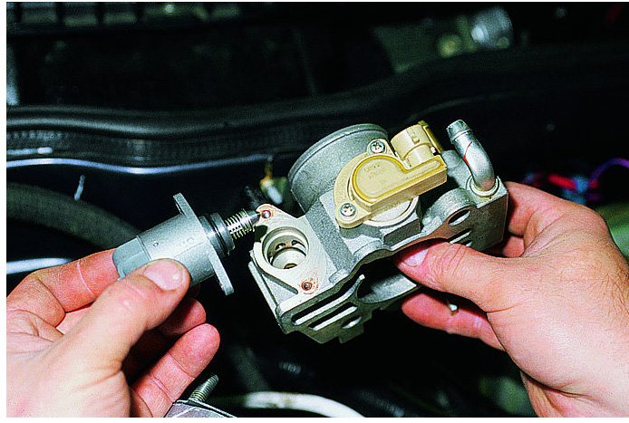 Обзор датчика холостого хода и руководство по его снятию и замене своими руками