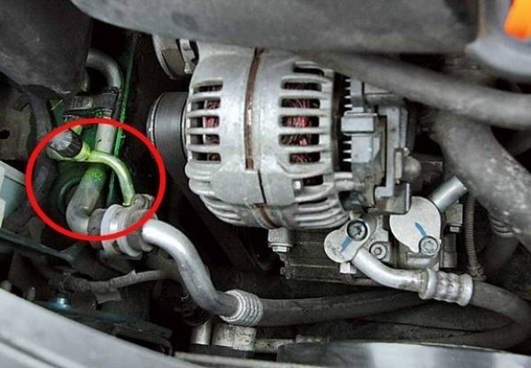 Заправка кондиционера автомобиля своими руками: количество фреона, таблица и пр Заправка кондиционера автомобиля своими руками: количество фреона, таблица и пр