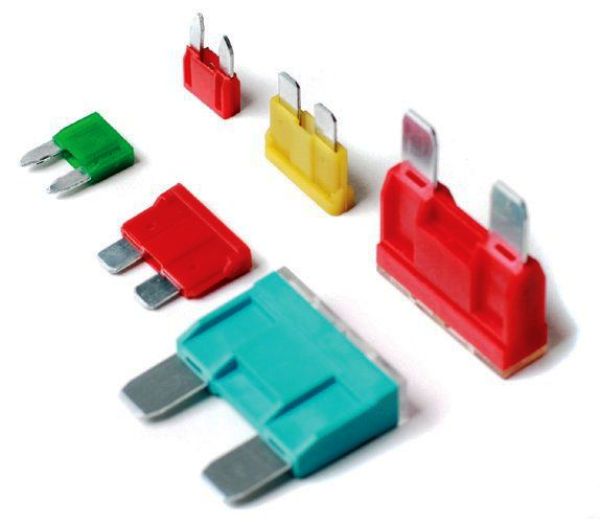 Руководство по замене блока предохранителей на ВАЗ 2115 инжектор, расшифровка