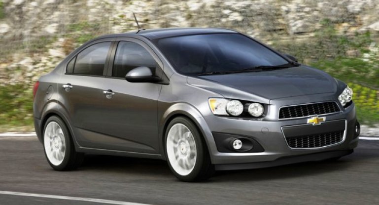 Детальное руководство по замене предохранителей на автомобиле Chevrolet Aveo