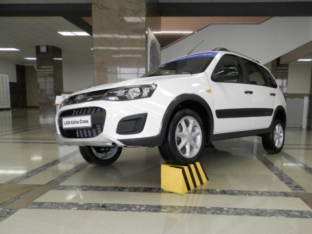 Установка кросс защиты картера на автомобиль Lada Kalina 2 самостоятельно