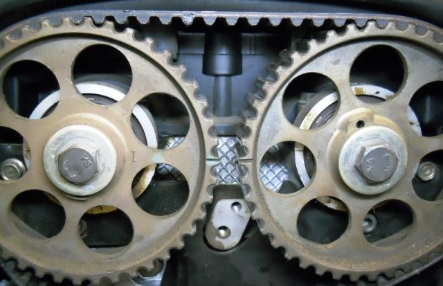 Ручная замена ремня ГРМ Chevrolet Lanos6 пошаговая инструкция с фото Ручная замена ремня ГРМ Chevrolet Lanos6 пошаговая инструкция с фото