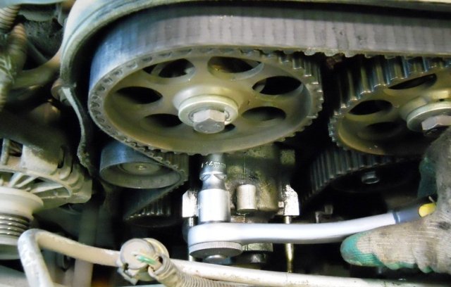 Ручная замена ремня ГРМ Chevrolet Lanos6 пошаговая инструкция с фото Ручная замена ремня ГРМ Chevrolet Lanos6 пошаговая инструкция с фото