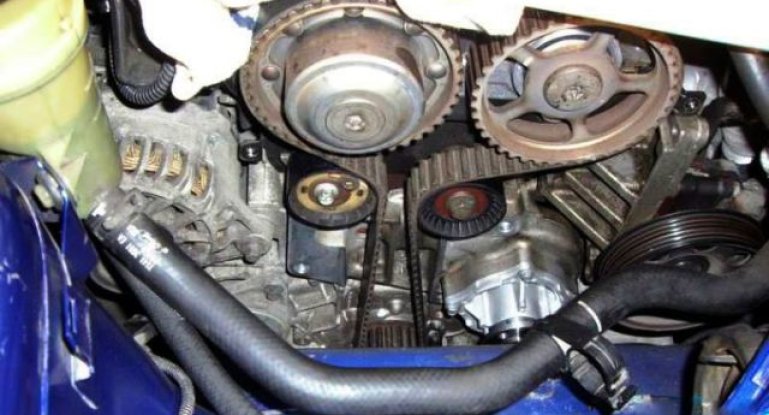 Замена ремня ГРМ Ford Focus 2 своими руками (видео): инструкции с фото