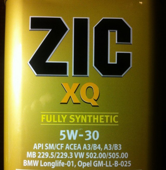 Синтетическое моторное масло - какое лучше: характеристики, фото и видео