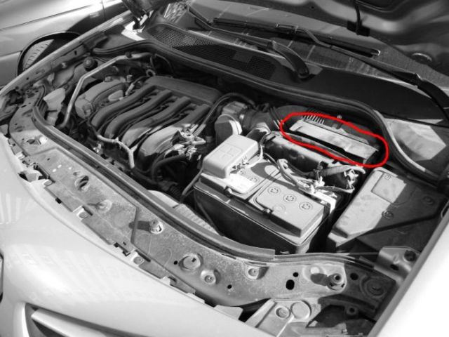 Замена воздушного фильтра Renault Megane 2: пошаговая инструкция с фото