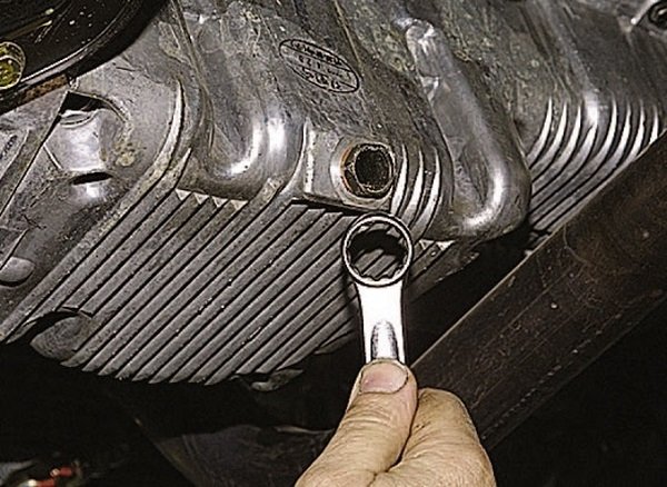 Все о замене масляного фильтра Daewoo Nexia: инструкции, фото и видео