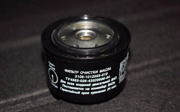 Как правильно заменить фильтр масляный Lada Largus: инструкции, фото и видео