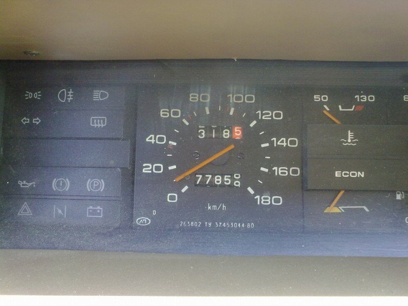 Меняем масло в двигателе автомобиля ВАЗ 2019: инструкции, фото и видео