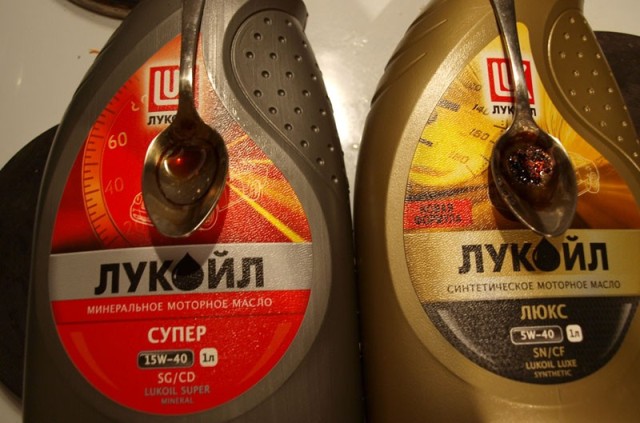 Обзор различных моторных масел: марки, особенности и характеристики