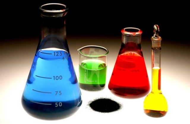 Характеристики охлаждающей жидкости для автомобиля: фото и видео Характеристики охлаждающей жидкости для автомобиля: фото и видео