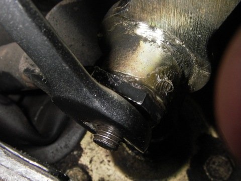 Процесс устранения дребезжания рычага КПП на ВАЗ 2114: фото и видео