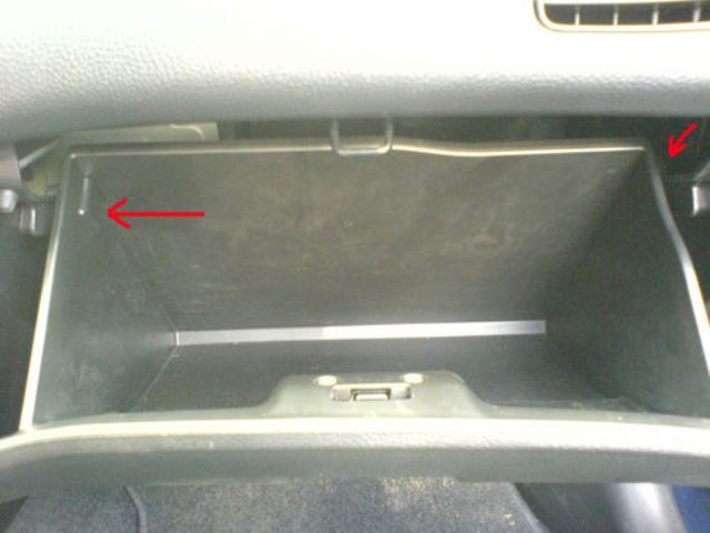 Проводим замену салонного фильтра на Mitsubishi Lancer 9 и 10: фото и видео Проводим замену салонного фильтра на Mitsubishi Lancer 9 и 10: фото и видео