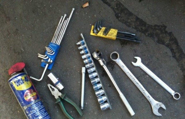 Замена и рестайлинг воздушного фильтра на Ford Focus 2: фото и видео Замена и рестайлинг воздушного фильтра на Ford Focus 2: фото и видео