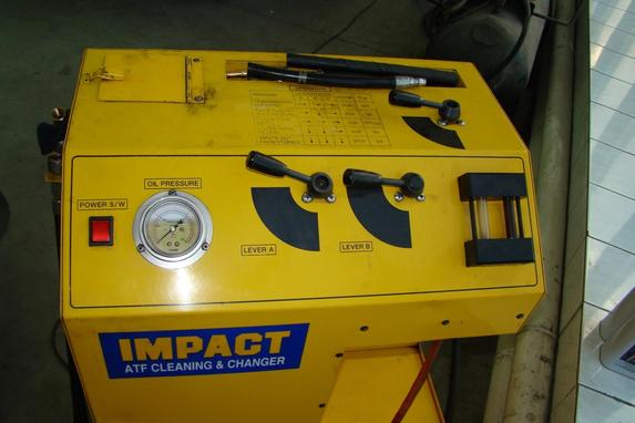 Какое оборудование нужно для замены масла в АКПП: фото- и видеообзор