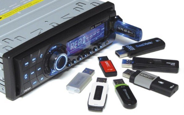 Выбор флешки для автомагнитолы (формат и другие критерии), переделка прибора под USB