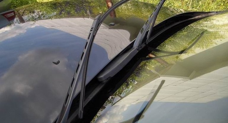 Причины возникновения основных неисправностей в работе стеклоочистителей БМВ е39