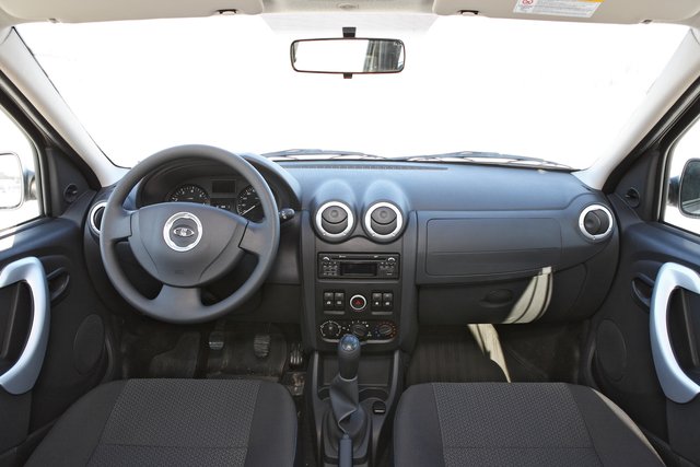 Честный обзор Lada Largus. Преимущества и недостатки французского родственника