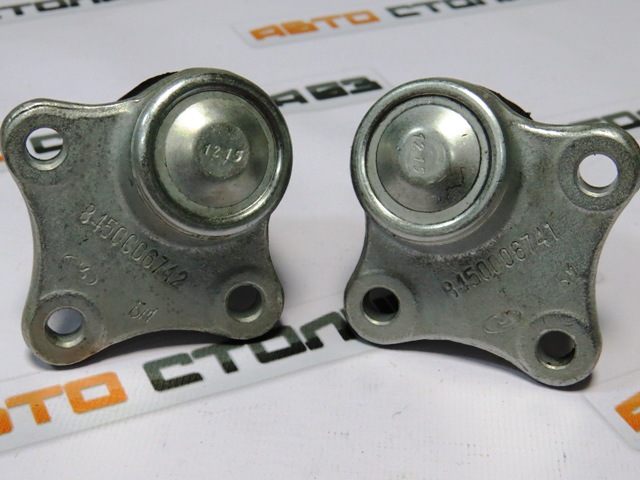 Замена шаровой опоры на Lada Largus Замена шаровой опоры на Lada Largus