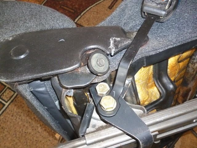 «Болячки», которые ждут каждого владельца Лады Ларгус