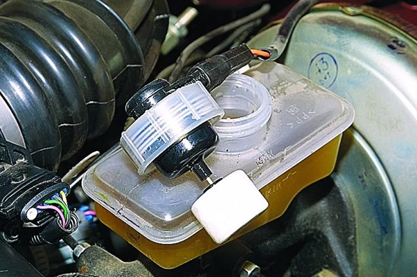 Ремонт тормозов на автомобилях ВАЗ Ремонт тормозов на автомобилях ВАЗ