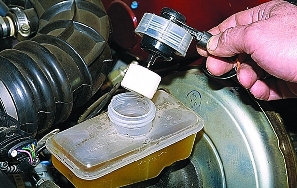 Ремонт тормозов на автомобилях ВАЗ Ремонт тормозов на автомобилях ВАЗ