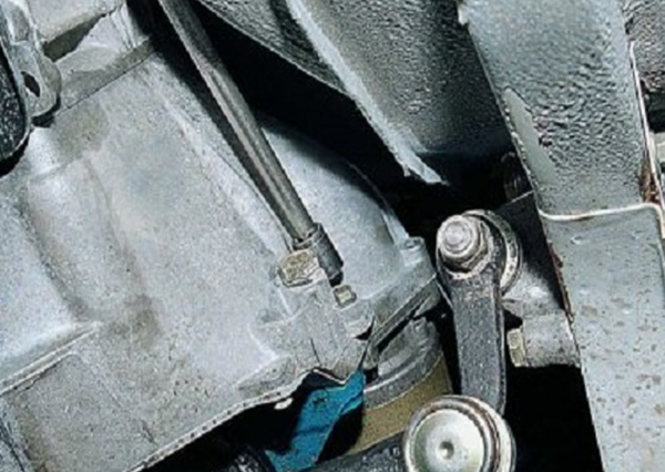 Начинающим автомобилистам: ремонт и обслуживание КПП ВАЗ 2105 Начинающим автомобилистам: ремонт и обслуживание КПП ВАЗ 2105