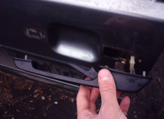 Самостоятельный монтаж евро ручек на ВАЗ 2115 Самостоятельный монтаж евро ручек на ВАЗ 2115