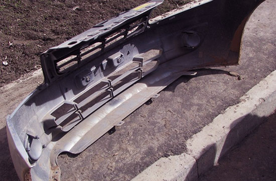 Как демонтировать переднее крыло Lada Granta Как демонтировать переднее крыло Lada Granta