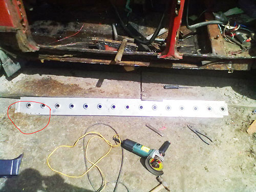 Замена порогов на легендарном автомобиле ВАЗ 2106