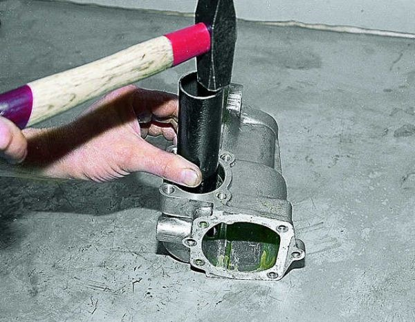 Изучаем и ремонтируем рулевой редуктор «Шестерки» Изучаем и ремонтируем рулевой редуктор «Шестерки»