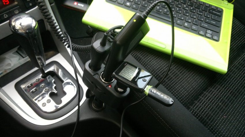 Характеристика разветвителя прикуривателя, критерии выбора устройства в авто