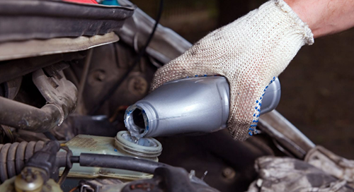 Как заменить тормозную жидкость и сколько тормозной жидкости нужно для замены