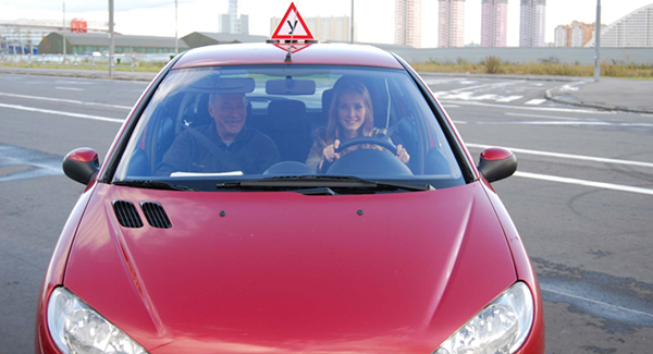 Как и где можно быстро научиться водить машину