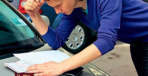 Как переоформить машину на себя по договору купли-продажи, на родственника без продажи или другого человека