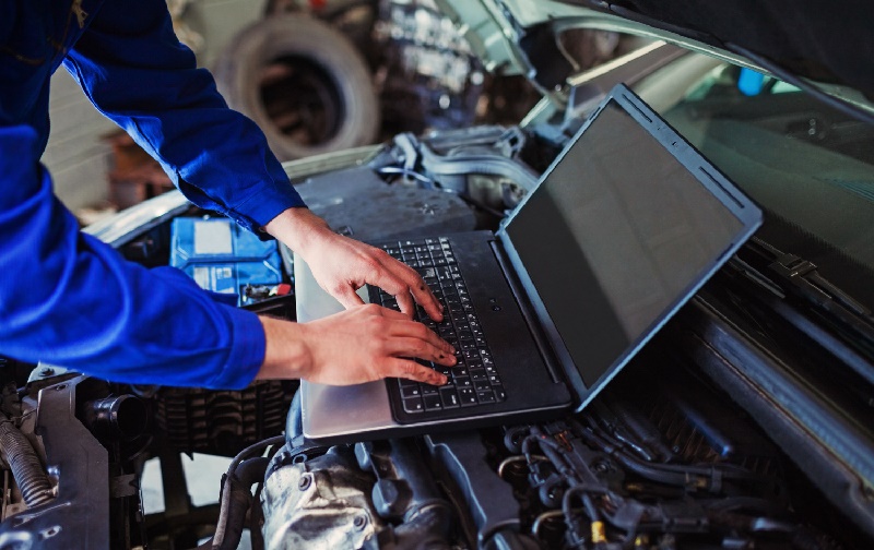 Как провести диагностику авто через ноутбук своими руками и что для этого нужно?