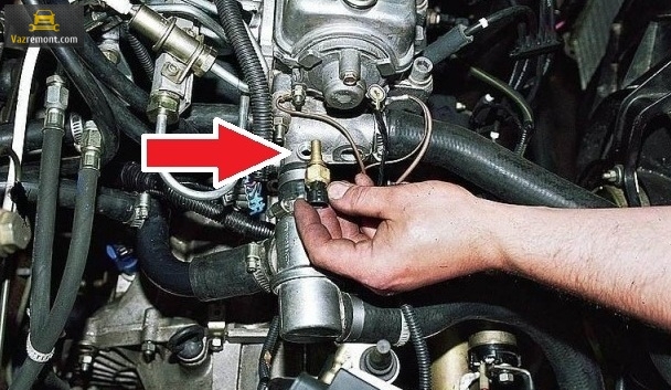 Схема и замена датчика температуры охлаждающей жидкости, включения вентилятора и ДТВС ВАЗ 2110