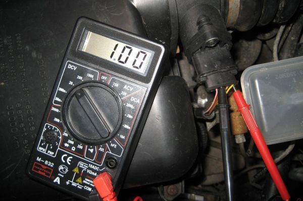 Что такое ДМРВ (датчик массового расхода воздуха) в машине: принцип работы устройства и фото