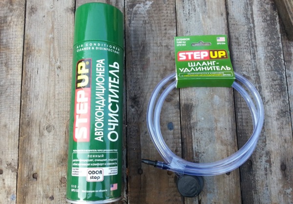 Выбор очистителя кондиционера автомобиля: виды средств (аэрозоли, пена и дымовые шашки) Выбор очистителя кондиционера автомобиля: виды средств (аэрозоли, пена и дымовые шашки)