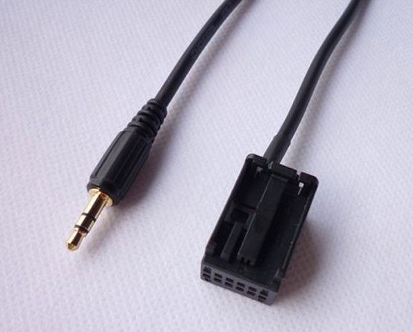 Что такое АУКС (AUX) кабель для автомагнитолы, как сделать вход и подключить через прикуриватель?