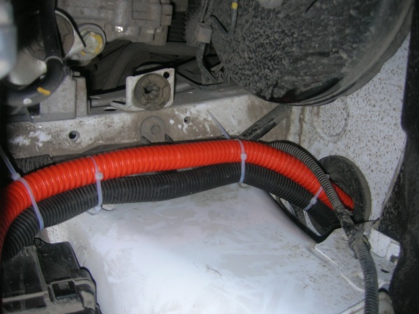 Как подключить усилитель к магнитоле в машине: схема подключения и установка в авто своими руками