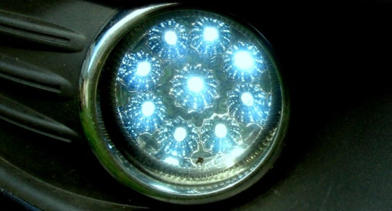 Светодиодные противотуманные фары для автомобиля: противотуманки со светодиодами своими руками
