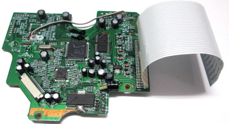 Ремонт автомагнитол своими руками: магнитола не читает флешку, выключается при увеличении громкости