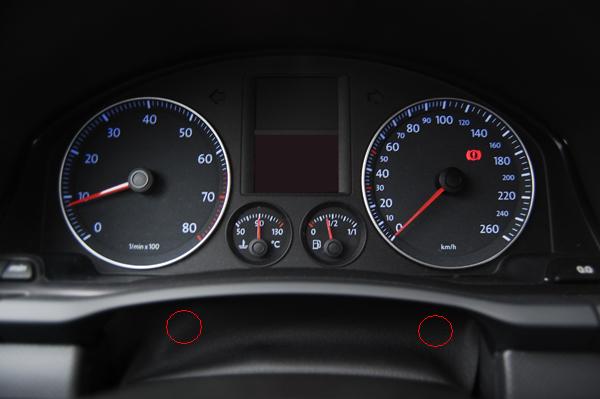 Красный или желтый восклицательный знак на панели приборов, горит аккумулятор, EPC, значок двигателя